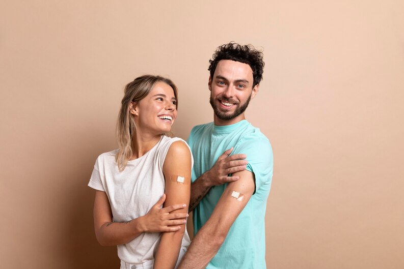 [fpdl.in]_close-up-on-patient-after-being-vaccinated_23-2149118460_medium.jpg